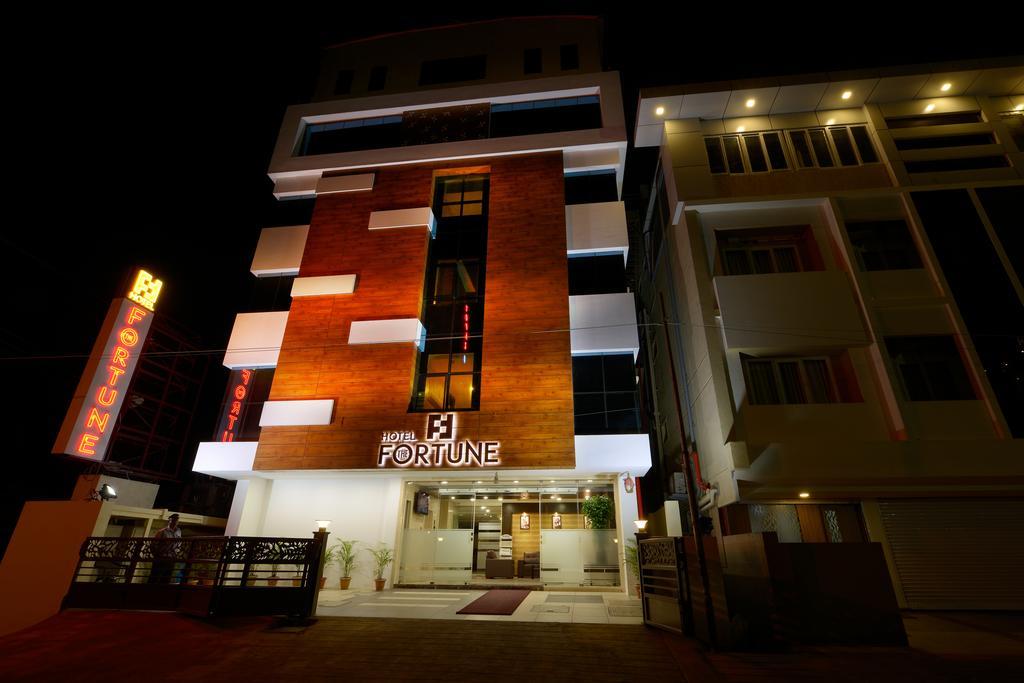 Hotel The Fortune Коимбатур Экстерьер фото